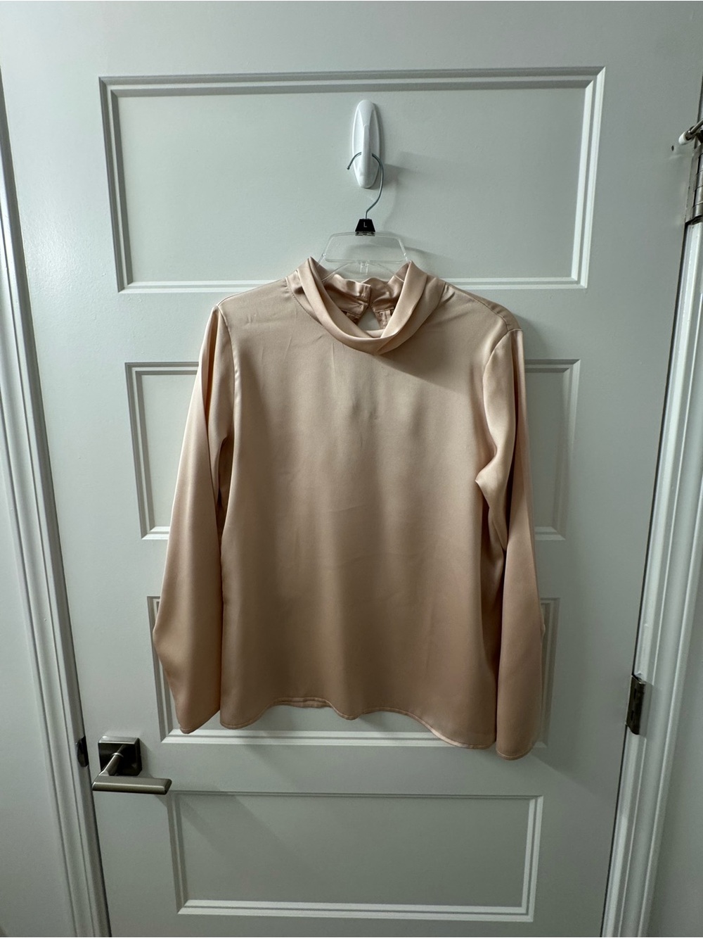 Banana Republic Soft Beige Long-Sleeve Mock Neck Blouse NWOT